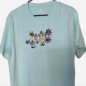 Nike Men’s Mint Green Graphic T-Shirt Alien Eyes Trippy Cactus Pyramid Large